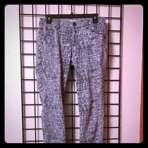 CAbi Pebble print skinny jeans